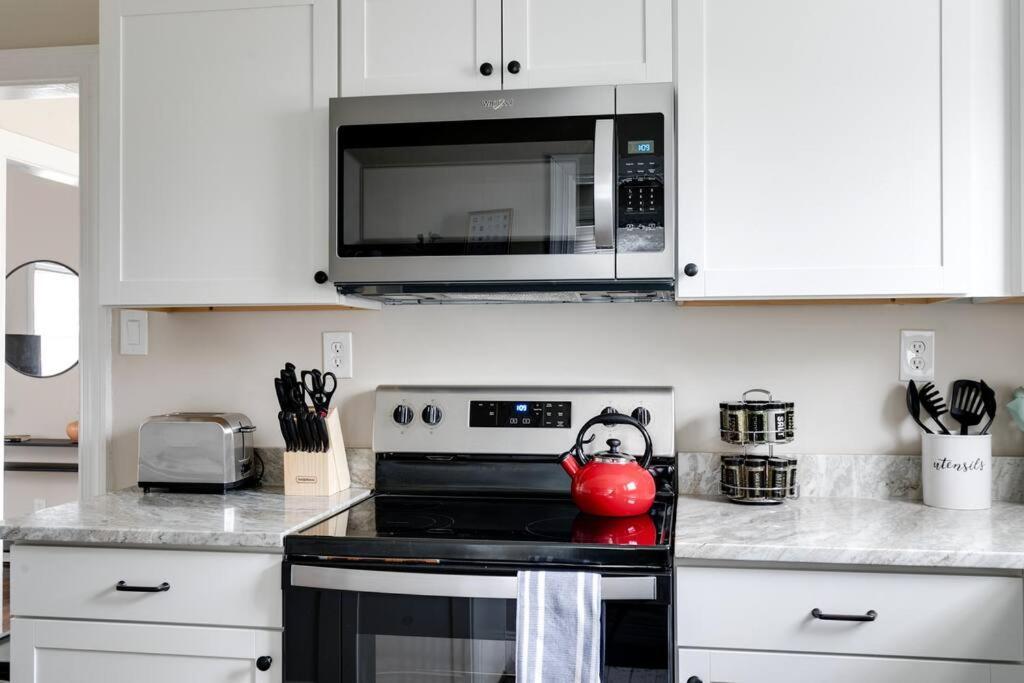 Rva Cottage Cozy & Spacious Near Downtown ريتشموند المظهر الخارجي الصورة